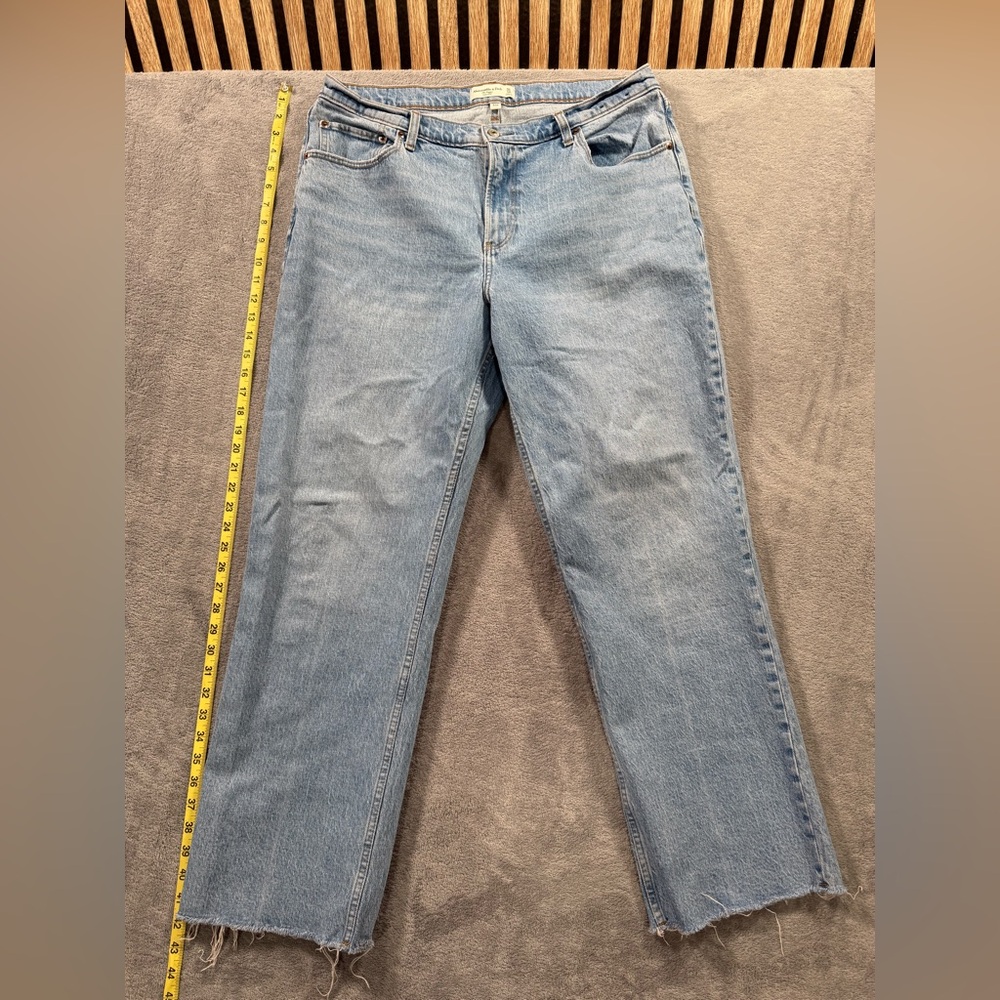 Abercrombie & Fitch The Baggy Low Rise Curve Love Womens 32/14R